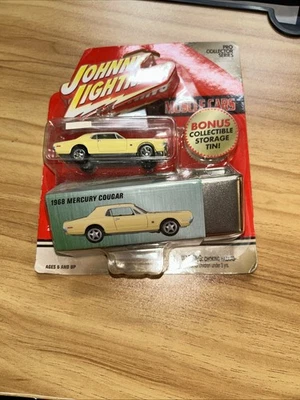 2002 JOHNNY LIGHTNING MUSCLE CARS 1968 MERCURY COUGAR WITH TIN #28 NEW Y15 - Image 1 of 2