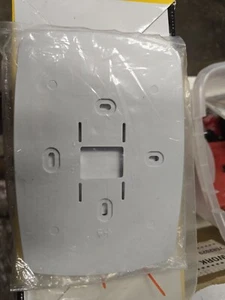 HONEYWELL HOME 32003796-001 Wall Mount Cover Plate - Bild 1 von 2