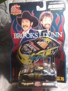 VINTAGE Brooks & Dunn #40 Sterling Marlin 1999 Chevy NASCAR 1/64 Diecast - Picture 1 of 8