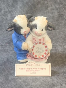 Mary’s Moo Moos Figurine “And They Lived Happily Heifer After” 468797 Enesco - Picture 1 of 7