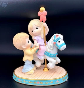 🩵 Carrusel de porcelana Precious Moments paseo en pony niño y niña en Merry-Go-Round💕 - Imagen 1 de 3
