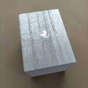 Carte da gioco giapponesi Ferrari Hanafuda Originale Novità Limitata Rare - Foto 1 di 2