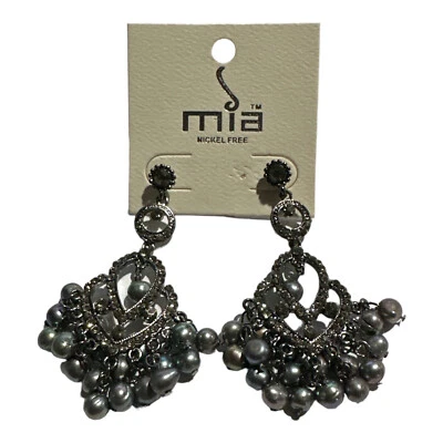 Nuevos pendientes colgantes Mia sin borla sin níquel para mujer Foto 1 de 2