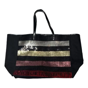 BORSA WEEKEND VICTORIA'S SECRET PAILLETTES RIGHE FUGA GRANDE TOTE - Foto 1 di 9