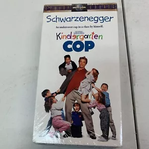 Kindergarten Cop (VHS) Arnold Schwarzenegger Brand New/Factory Sealed - Picture 1 of 5