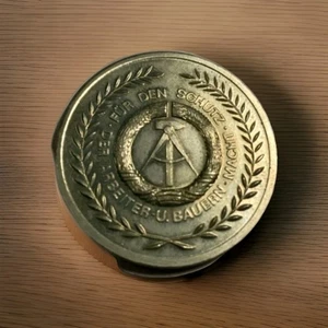 DDR, NVA, Ostalgie, Medaille, KAMPF-POSITION 80, Waffenbrüder vereint, Rund-Box - Bild 1 von 2