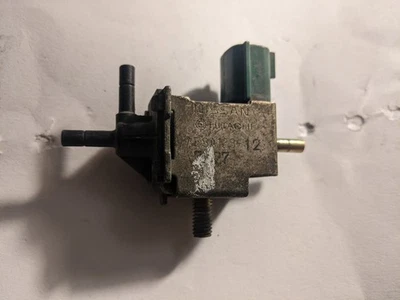 Nissan Pathfinder Sentra 1995-98 genuino VSV válvula interruptor de vacío # AESA123-12 Foto 1 de 4