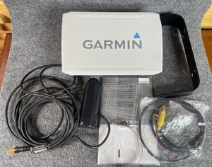 Garmin ECHOMAP Ultra 106sv Chartplotter Fishfinder With GT54UHD-TM Transducer - Picture 1 of 9