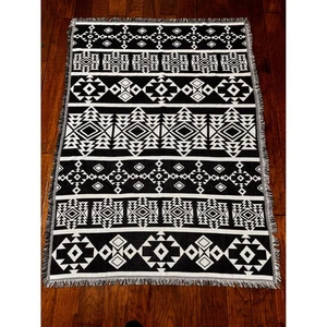 Blue White Geometric Tribal Pattern Woven Throw Blanket Fringe cotton 50x70 - Picture 1 of 2