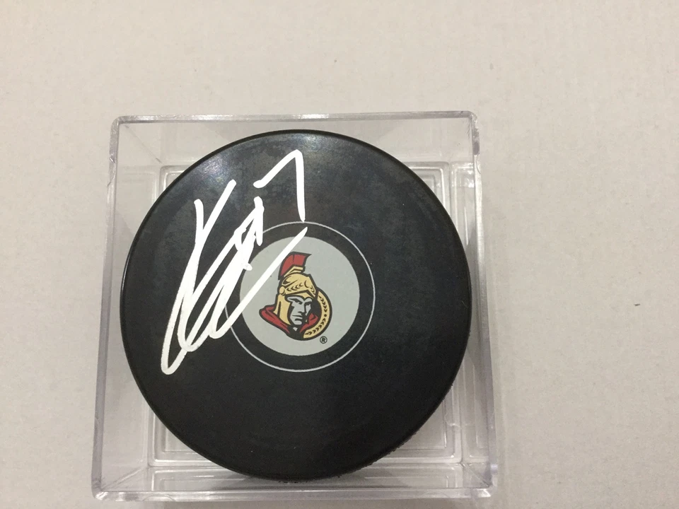 Kyle Turris Signed Hockey Puck Ottawa Senators Autographed b - Image 1 of 1