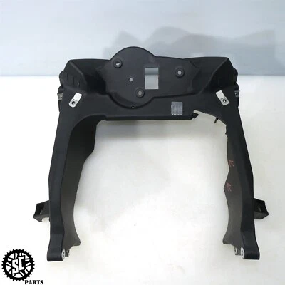 06-12 SOPORTE SOPORTE INDICADOR TABLERO INTERIOR DELANTERO BMW F800ST Foto 1 de 4