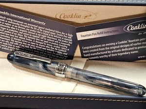 OFERTA 20% DE DESCUENTO - Pluma Estilográfica Conklin Symetrik en Azul Supernova - Plumín Mediano - NUEVA - Imagen 1 de 4