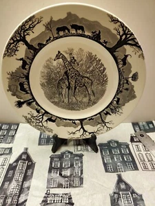 Kruger National Park Wedgwood 10.75" GIRAFFE DINNER PLATE 1st Edition of 6 - Picture 1 of 4