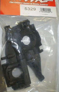 Traxxas 5329 REAR Bulkhead Differential Retainer 1/10 Revo NIP NEW - Picture 1 of 1