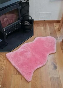Fodera letto passeggino singola in pelle di pecora originale medica britannica rosa brillante - Foto 1 di 3
