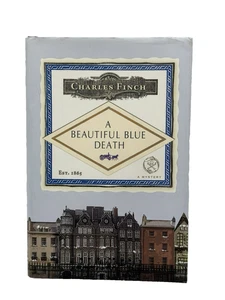 A Beautiful Blue Death by Charles Finch (Hardcover Book, 2007) First Edition - Foto 1 di 12