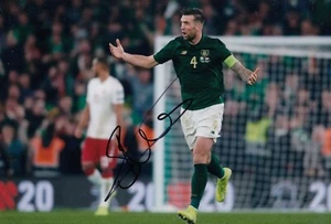 Football - Shane Duffy - Hand Signed A4 Photograph - Rep of Ireland - COA - Picture 1 of 1