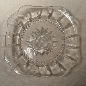 Federal COLUMBIA Clear Glass 8" LOW BOWL - Picture 1 of 6