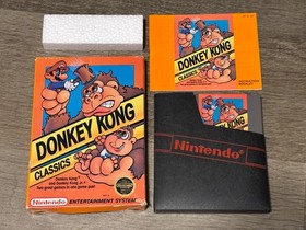 Donkey Kong Classics Nintendo Nes Complete CIB Very Good Condition Authentic