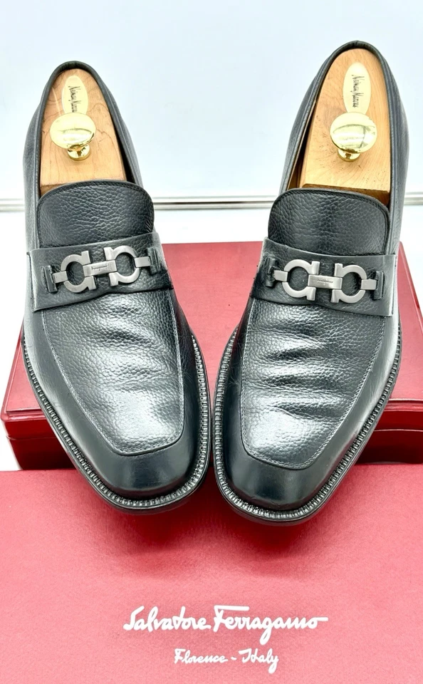 Ferragamo Mens Black Loafers 11.5 Pebbled Leather Silver Gancini Bit Buckle - Image 1 of 4