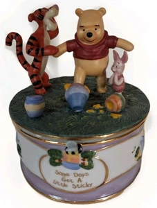 Vtg Ardleigh-Elliott Winnie The Pooh & Friends Gold Rim Music Box NIB Certified - Picture 1 of 6