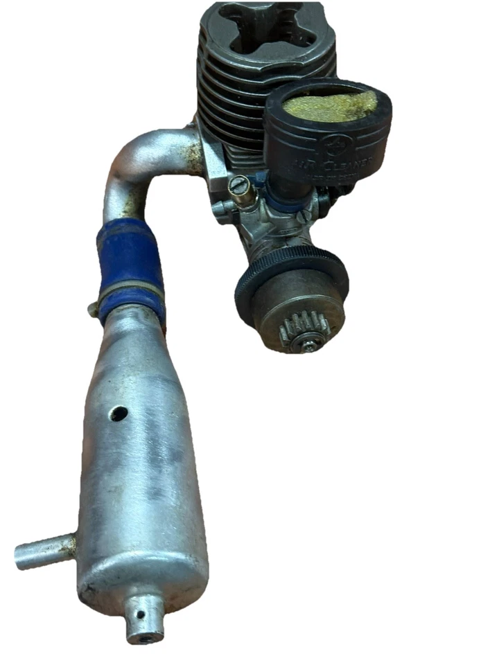 motore thunder tiger Scala 1/10 Da 18 Completo Di Marmitta E Rotostart - Immagine 1 di 4