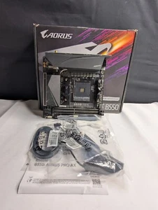 Gigabyte B550I Aorus Pro AX Socket AM4 Computer Motherboard Parts Only - Afbeelding 1 van 12