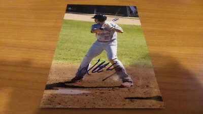 Imagen 4x6 firmada por Kolten Wong de los Cardenales de San Luis Foto 1 de 2