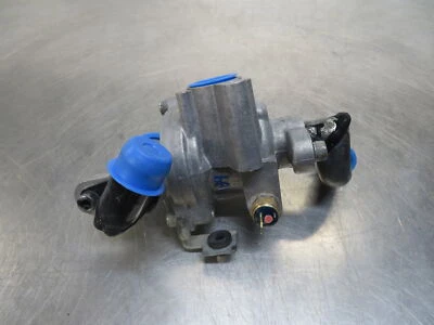 EB1034 2010 10 YAMAHA ROYAL STAR 1300 CARCASA TERMOSTATO + CUBIERTA Foto 1 de 4