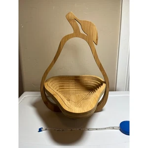 Vintage klappbare Obstschale Bambus Holz faltbar Birnenform Unikat Dekor - Bild 1 von 3