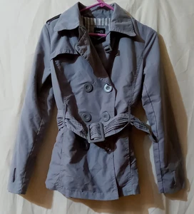 Rue 21 leichte riesige Knöpfe, Träger Peacoat Jacke grau Schößchen Damen M - Bild 1 von 4