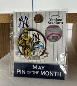 New York Yankees Pin of the Month 2016 Star Wars R2-D2 & C-3PO Yankee Stadium - Picture 1 of 5