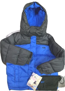 Abrigo acolchado acolchado con capucha talla 5/6 CB deportivo para niños pequeños talla 5/6 azul-negro - Imagen 1 de 2