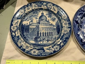 1830s American Staffordshire Boston State House & 1895 Wedgwood plates - Picture 1 of 6