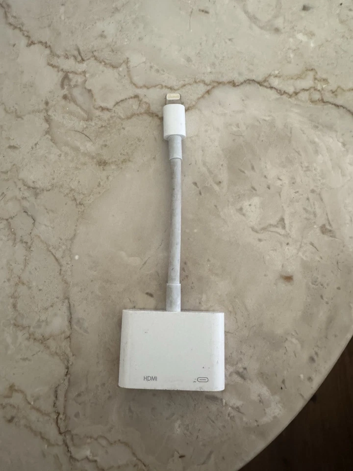 Genuine Apple Lightning to Digital AV Adapter (model MW2P3AM/A) HDMI & Lightning - Image 1 of 1