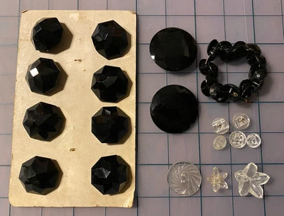 复古 批量 30 件 黑色 玻璃纽扣-1 1/2"-1 1/8"-1/2"- 8 透明按钮 (2) 花 — 第 1/4 张图片