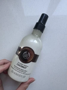 The Body Shop Coconut Body Milk 250ml *Discontinued * - Picture 1 of 7