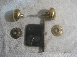 Vintage Mortise Lock Set With Door Knobs and Back Plates Lock works No Key - Picture 1 of 10