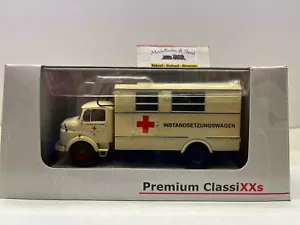 Premium Classixxs 12006 scala 1/43 Mercedes Benz L911 "Croce Rossa" - Foto 1 di 1