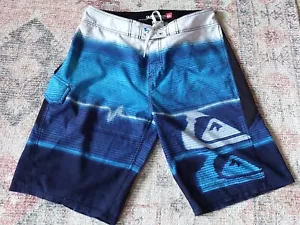 QUIKSILVER Boardies Mens Swim Shorts Sze 32 Good Clean Condition D80 - Picture 1 of 4