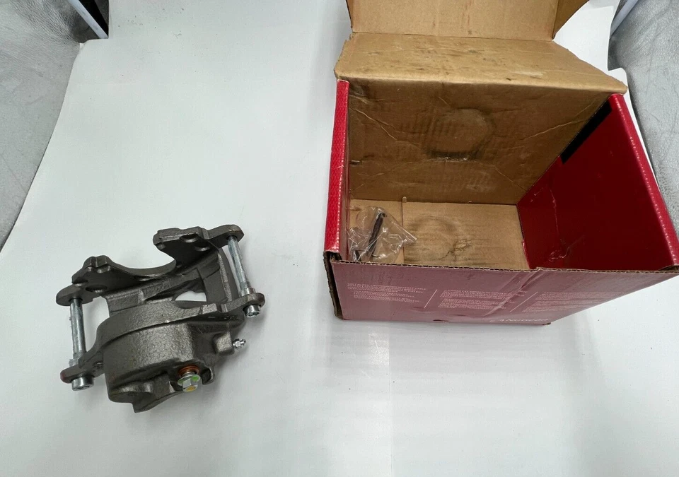 NuGeon Disc Brake Caliper 97-17219A For 1969-1970 Pontiac Bonneville Catalina - Image 1 of 4