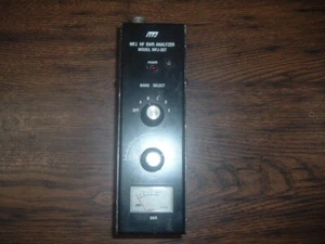 MFJ HF SWR ANALIZATOR MODEL MFJ-207 AMATORSKI RADIO TESTER RĘCZNY UŻYWANY 1,8 DO 30 MHz - Zdjęcie 1 z 2