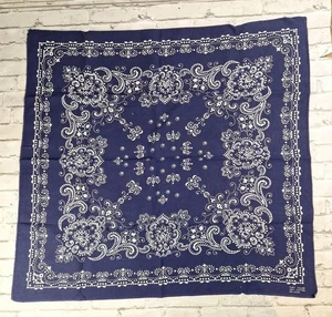 Vintage Blue Bandana Fast Color 100% Cotton Rn 23733 Paisley 1950 60s Soft  - Picture 1 of 9