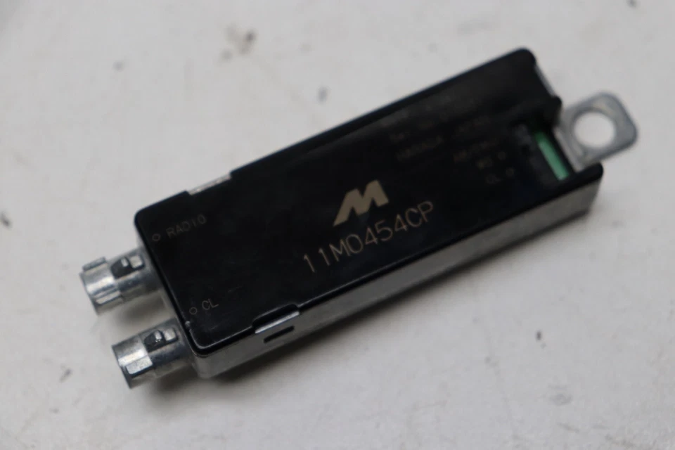 Amplificador de antena estéreo de radio McLaren 650S 2016 11M0454CP J199 Foto 1 de 1