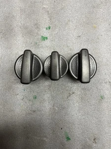 01-04 Toyota Rav4 Climate Control Temperature KNOB OEM - Picture 1 of 2
