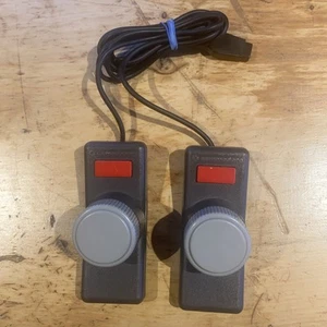 Commodore 64 Paddle Controller Controllers Set Original - Picture 1 of 5