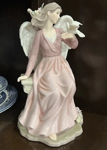O'Well Porcelain Figurine Angel On Bench With Dove 11"Sculpture Grandeur Noel - Picture 1 of 13