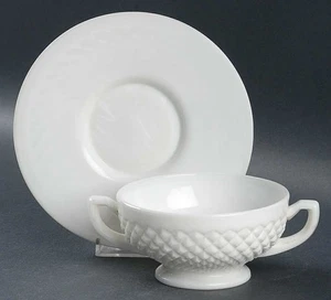 Westmoreland English Hobnail Milchglas Sahne Suppe & Untertasse 3488053 - Bild 1 von 1