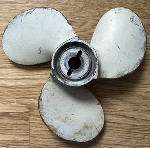 Boat Propeller - Picture 1 of 7