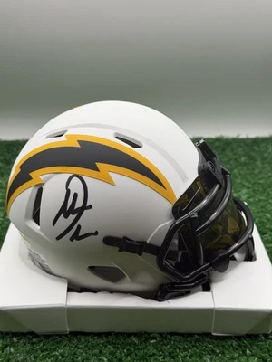 Mini casco alternativo Antonio Gates autografiado cargadores eclipse lunar JSA Foto 1 de 4